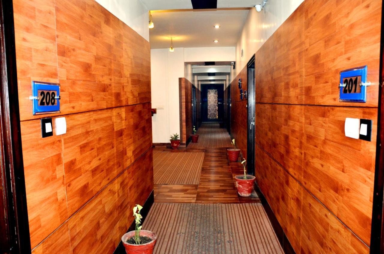 Hotel B.R. Inn Pānīpat Kültér fotó
