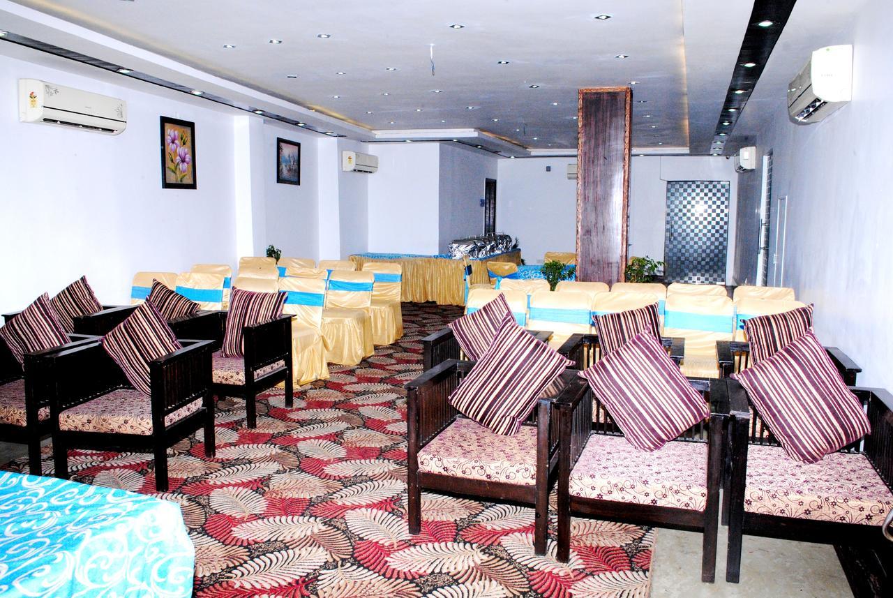 Hotel B.R. Inn Pānīpat Kültér fotó